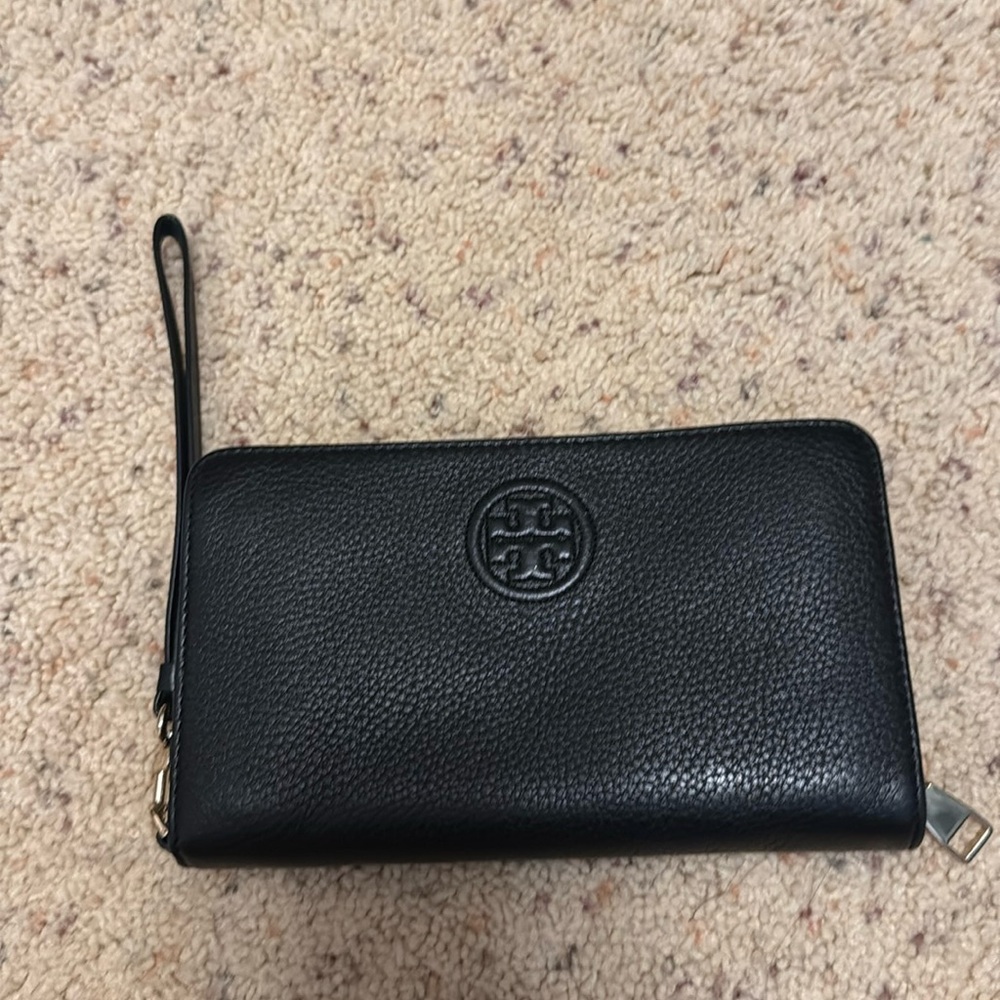Tory Burch wristlet